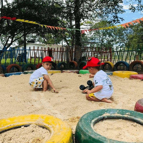 Excelentes lugares para que los niños jueguen. Ven pronto a El Rancho de la Vaca Muu